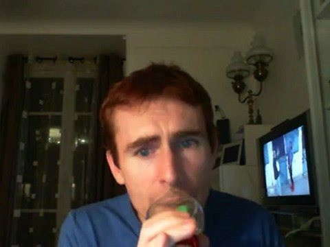 Wiwi égratigne blue christmas d'Elvis Presley