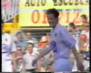 1995.04.30: Valencia CF 3 - 0 CD Logroñes (Resumen)