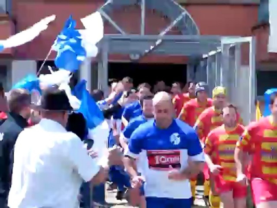 2012-04-29 Demi finale équipe réserve entrée des joueurs
