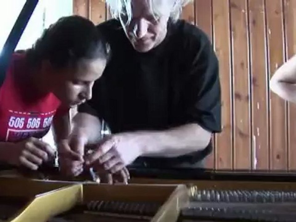 Witness - 88 Keys in Cuba - 12 Nov 08 - Part 1