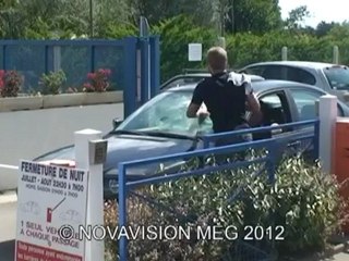 Windshield Wipers Prank : Leave my car alone ! ( Mad Boys )