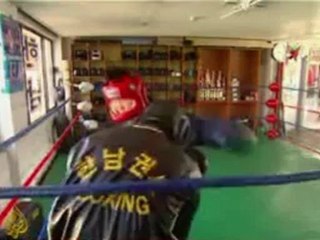 Korean defector fights for her dreams - 24 Nov 2008