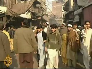 Pakistan searches for Peshawar blast clues - 6 Dec 08