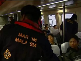 Joint patrols fight Malacca Strait piracy - 8 Dec 2008