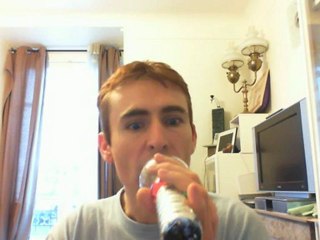 Wiwi égratigne "double burger with cheese" de Lupe Fiasco