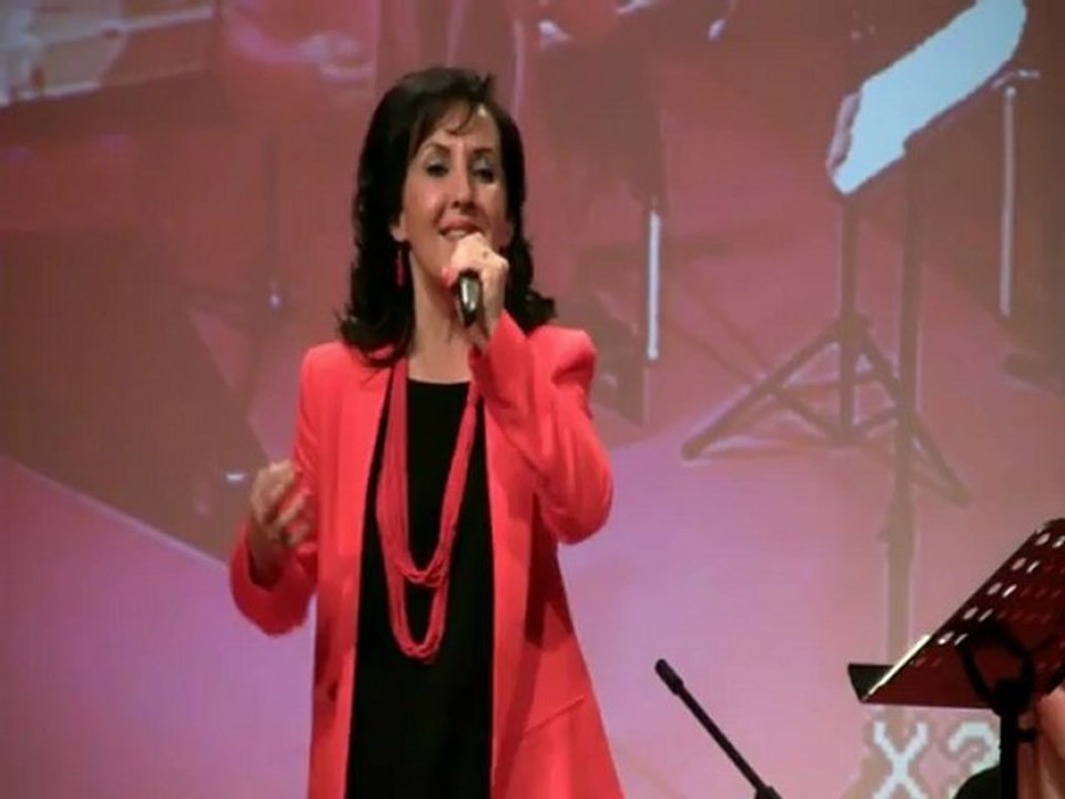 Aylin Şengün Taşçı-Biraz kül biraz duman