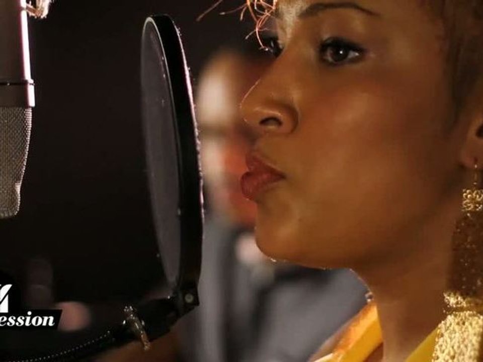 OFF SESSION - Nesly: "Dingue Dingue"