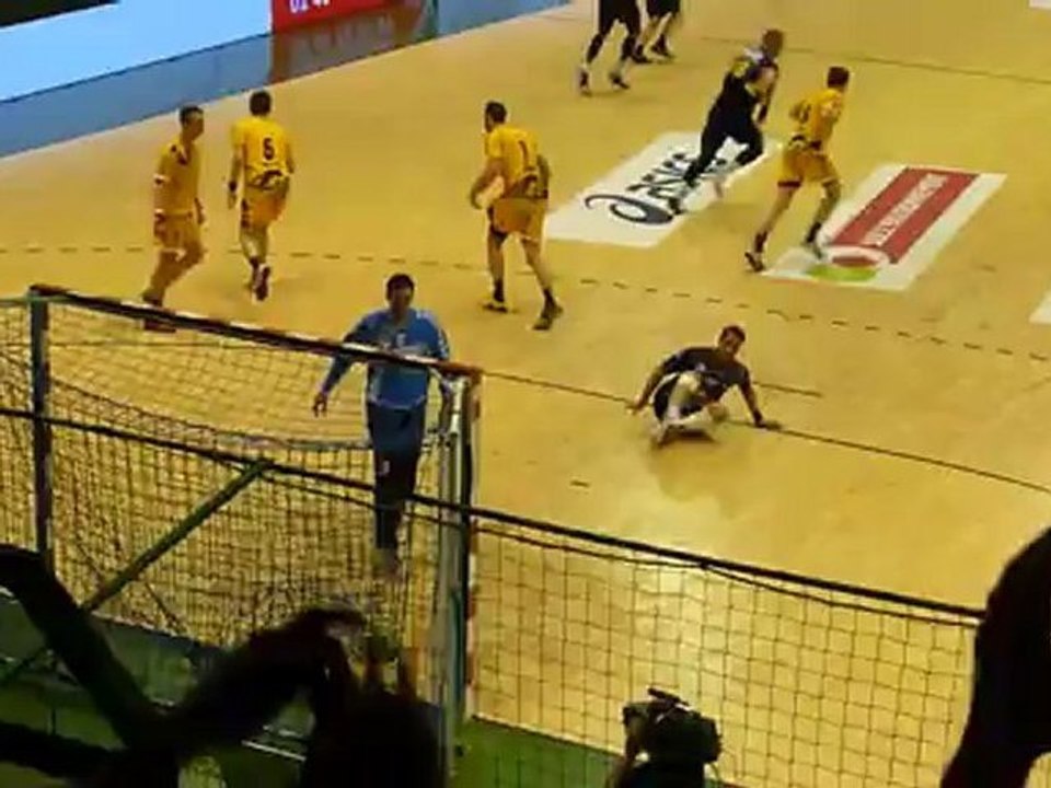 HBC Nantes - Chambery - But de Frédéric Dole