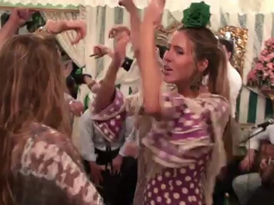 FERIA DE SEVILLE : SEVILLANAS EN CASETAS