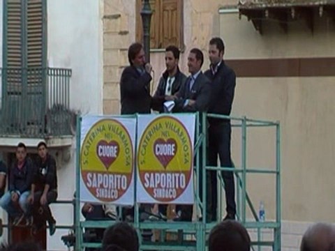 Ultimo comizio del cand Saporito 04/05/2012