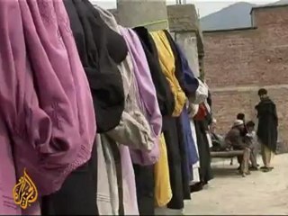 Thousands flee Swat valley to escape danger - 4 Feb 09