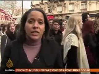 Students and teachers protest in Paris - 05 Feb 2009