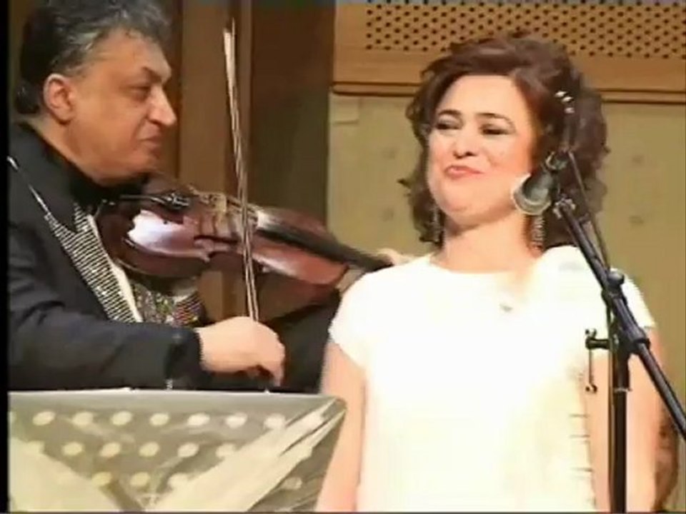 Gül Ağacı Değilem
