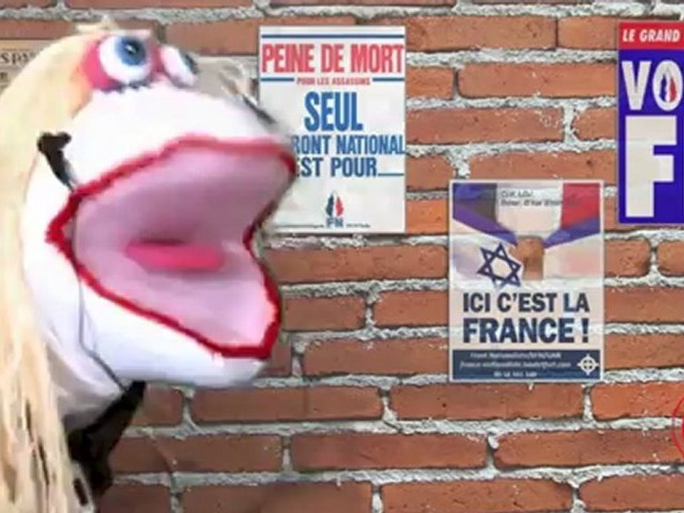 Caméra cachée : Marine Le Pen au téléphone avec son père