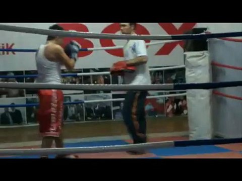 Boks antremanı UĞUR DÜŞMEZ 2