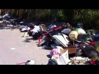 Aversa - Rifiuti nell'area mercato, dopo 10 anni nessuna soluzione (04.05.12)