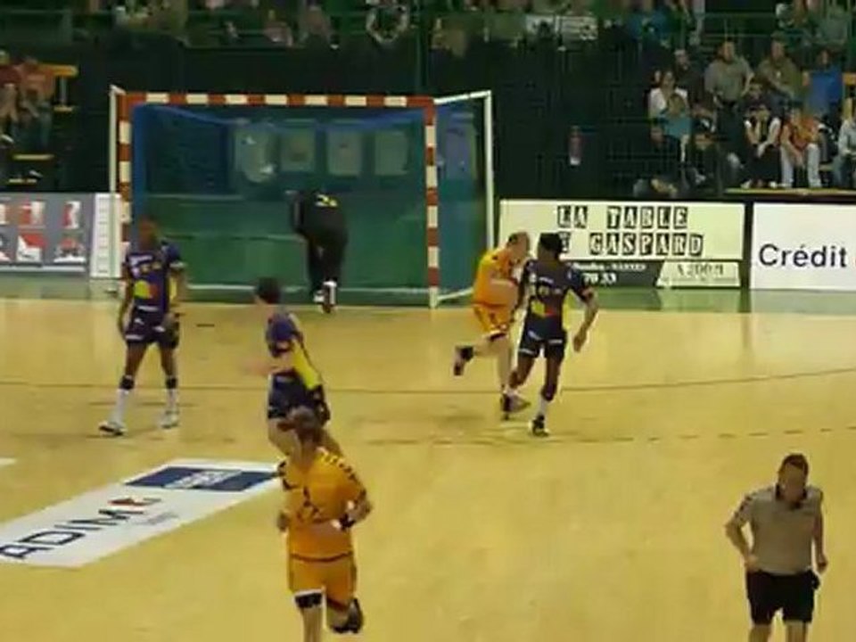 HBC Nantes - Chambery - But de Gregoire Detrez