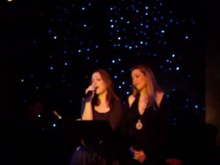 "Γερνάω μαμά" Ελένη Καρακάση- Φανή Γέμτου