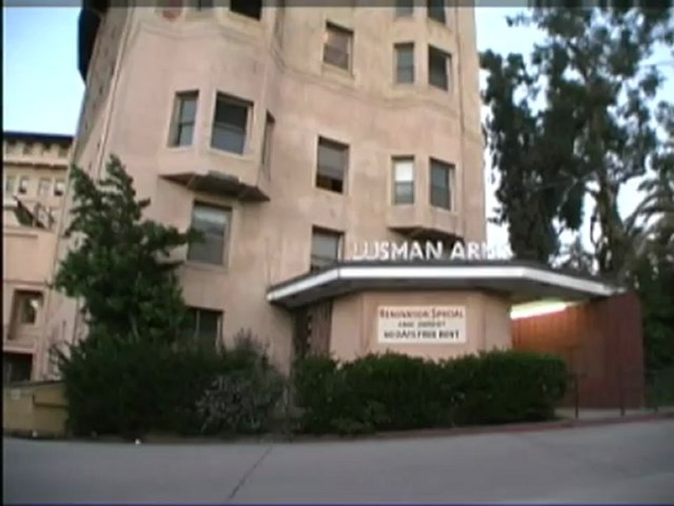 The Toolbox Murders review video Dailymotion