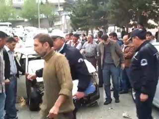 Tosya Cumhuriyet Meydanı Trafik Kazası