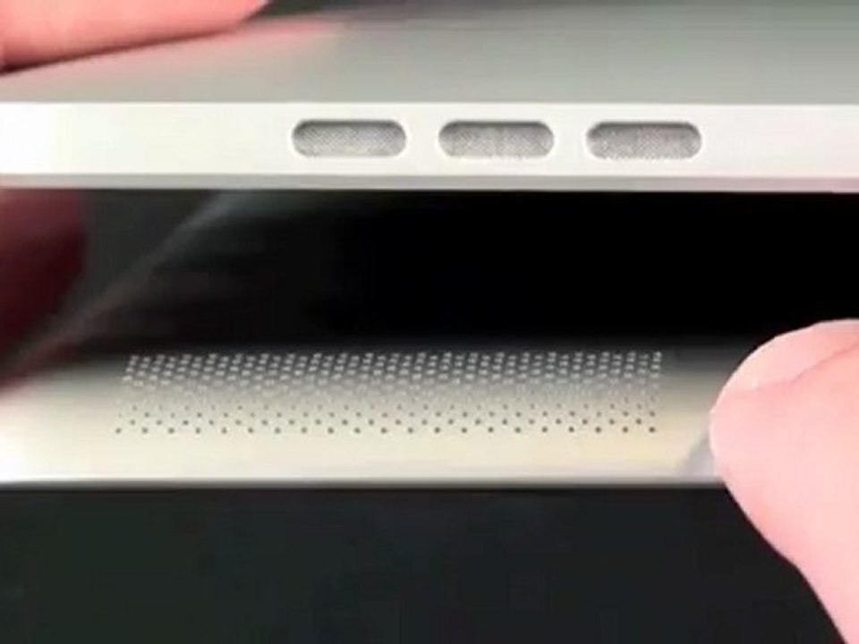 Apple iPad MD328LL/A (16GB, Wi-Fi, White) NEWEST MODEL