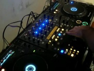 Mix Live Sam 5 Mai 2012 (Partie-Electro)