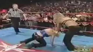 WWE-Event - Daffney Vs Miss Elizabeth ( WCW Nitro )