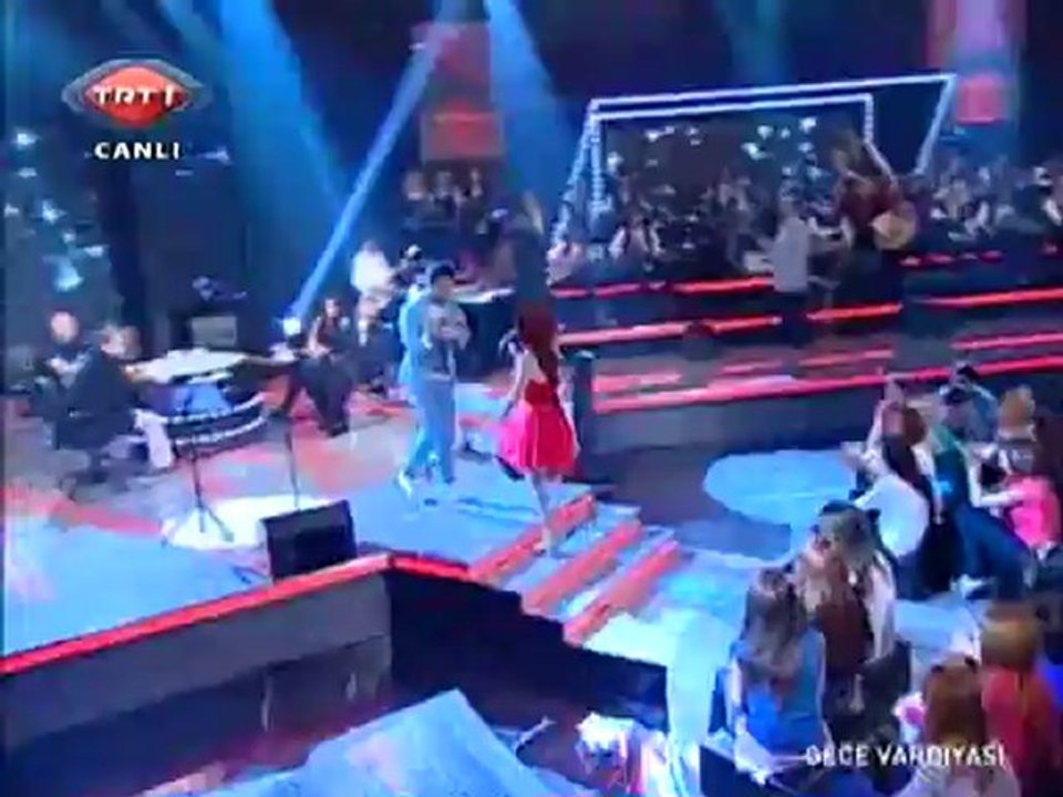 sinan özen aslı güngör ben seni sevdim yeni albüm 2011 trt1 gece vardiyası