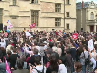 Hollande ousts Sarkozy in French vote: estimates