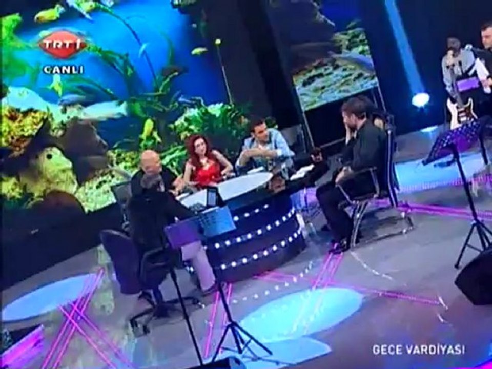 yavuz seçkin sinan özen sohbet gece vardiyası programı trt1