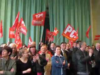 20 h applaudissements au nom de François Hollande