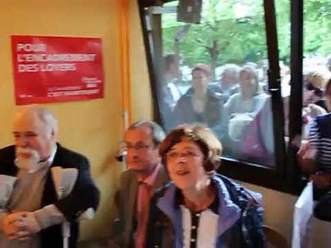 Thonon-les-Bains : explosion joie à la permanence socialiste
