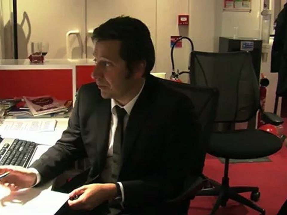 Laurent Gerra prépare déjà la chanson de François Hollande pour sa chronique