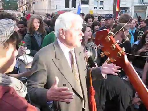 Présidentielle Le Mans place de la République maire du Mans 2