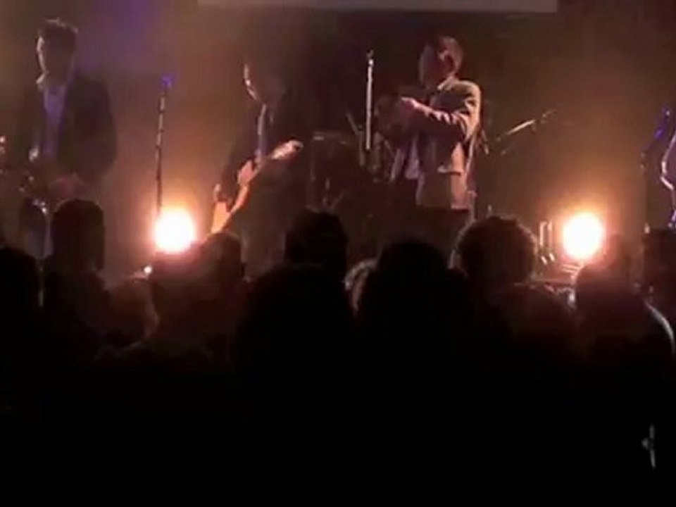 Fred. Joiselle, Oldelaf et ses Musiciens : "Smells Like Teen Spirit"