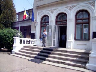 LIVIU APETROAIE si MIHAI BACIU- EVOCĂRI