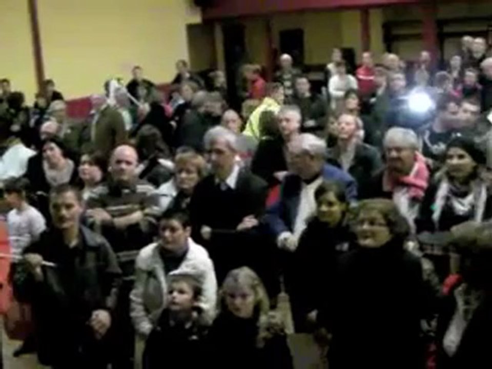 Hollande élu, scène de liesse à Hirson