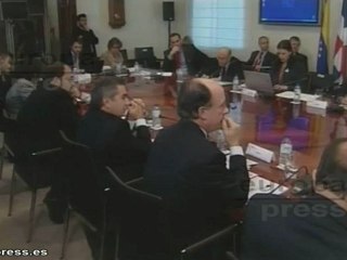 Rajoy no descarta inyectar dinero público en la banca