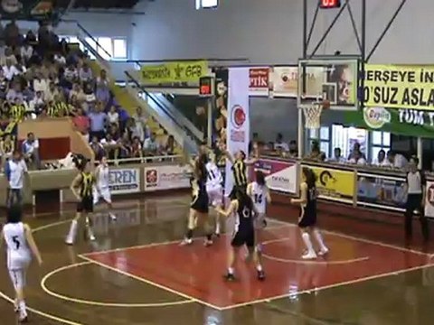 Fenerbahçe - Beşiktaş Türkiye Şampiyonası Finali (4.Periyod)