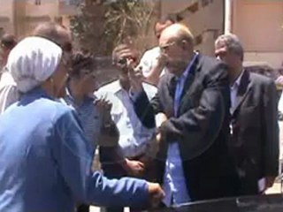 محافظ الغربية يتفقد سير الإمتحانات ويشارك في عمليات النظافة بالمحلة