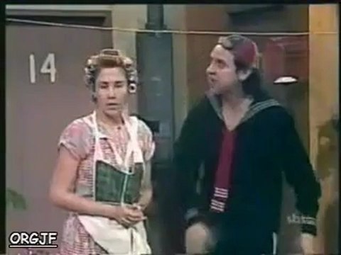 CHAVES - Florinda dá um tapa na cara de Seu Madruga