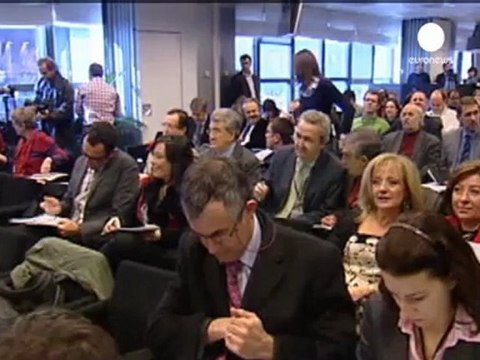 Dimite Rodrigo Rato, presidente de Bankia