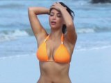 Kim Kardashian Sizzles in Bikini