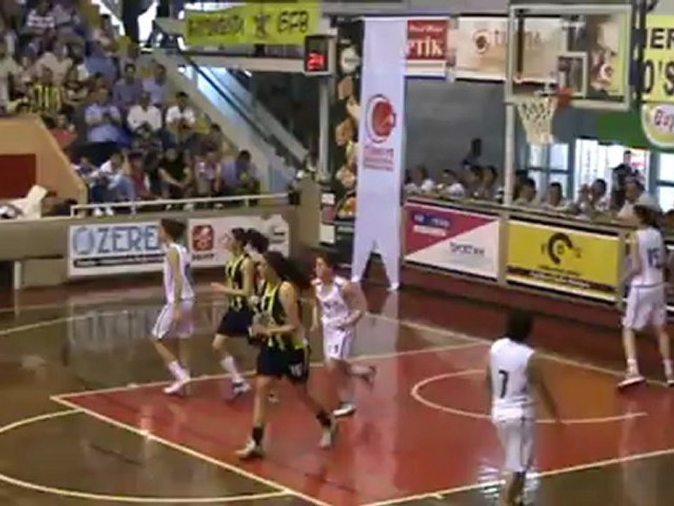 Fenerbahçe - Beşiktaş Türkiye Şampiyonası Finali (2.Periyod)