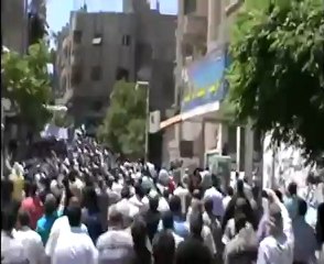 下载视频: فري برس ريف دمشق التل تشييع الشهيد علي عرنوس    أمام بريد التل    6 5 2012 Damascus