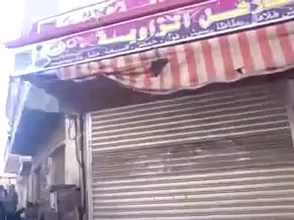 فري برس دمشق حي بــرزة اضراب الاهــالي بعد المجــــزرة 6 5 2012 ج1 Damascus