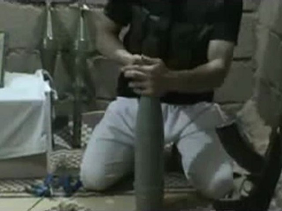 فري برس كتيبة جنود الحق في البوكمال تطوير عبوة تمت غنيمتها من الجيش الأسدي ALbokamal