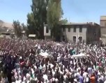 فري برس دمشق كفرسوسة لحظة وصول جثامين الشهداء إلى مسجد خزيمة 5 5 2012 Damascus