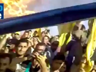 Арабы сняли израильские флаги с дорог.