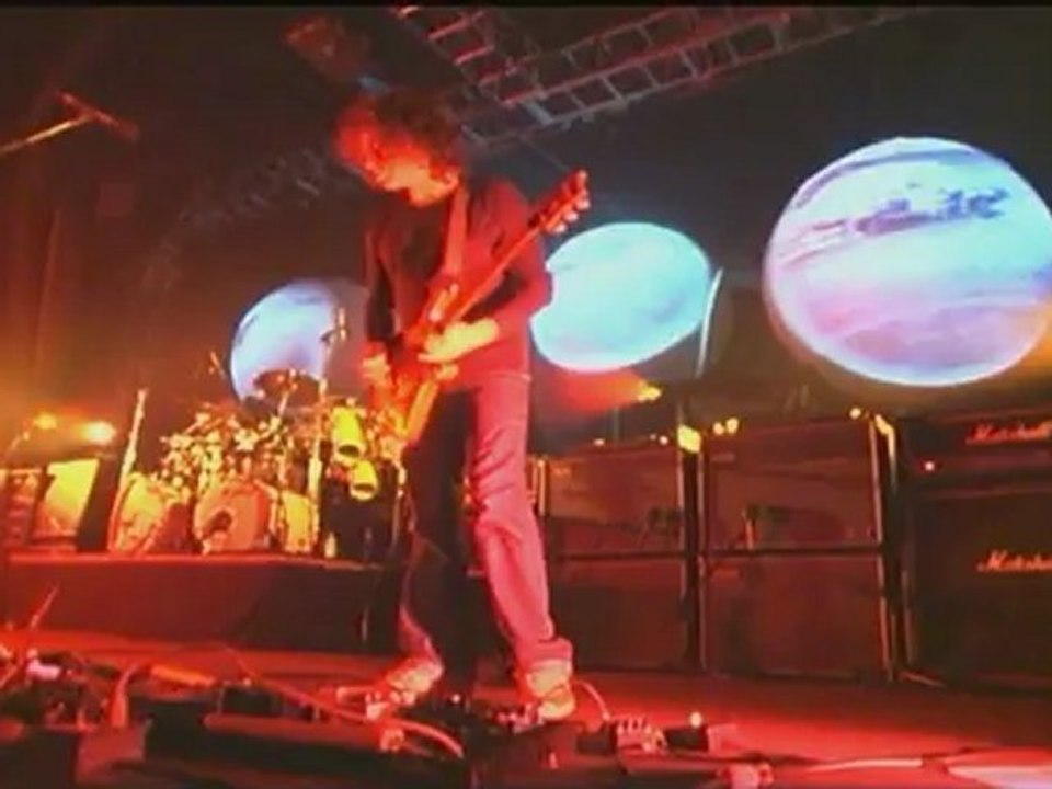 Primus - Jerry Was A Race Car Driver